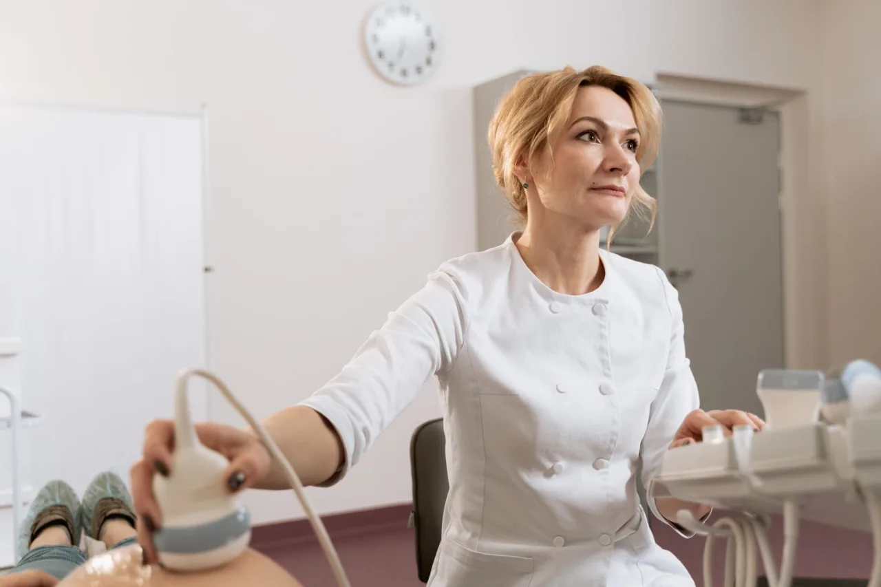 CT Scan Near Me: How to Choose a Clinic