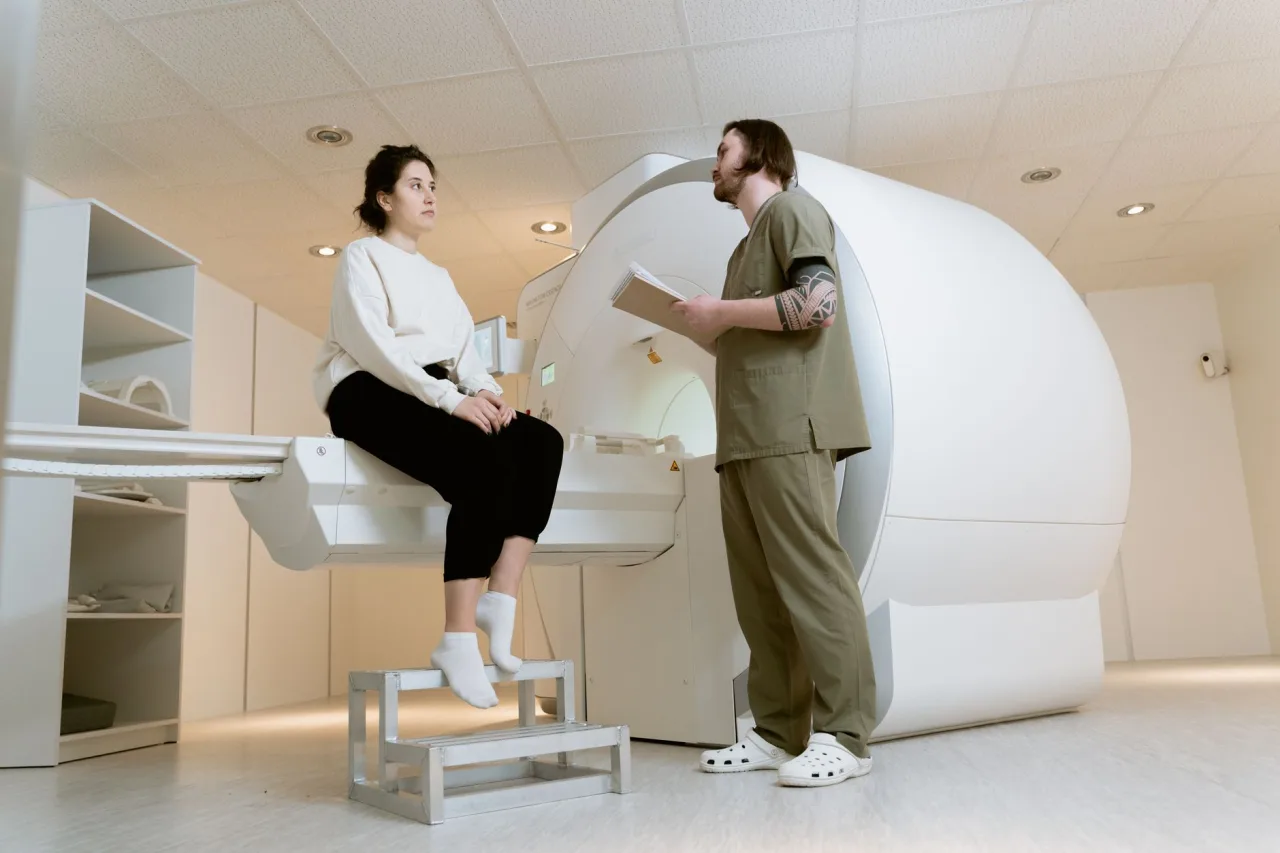 MRI Near Me: Find and Compare Clinics (2026