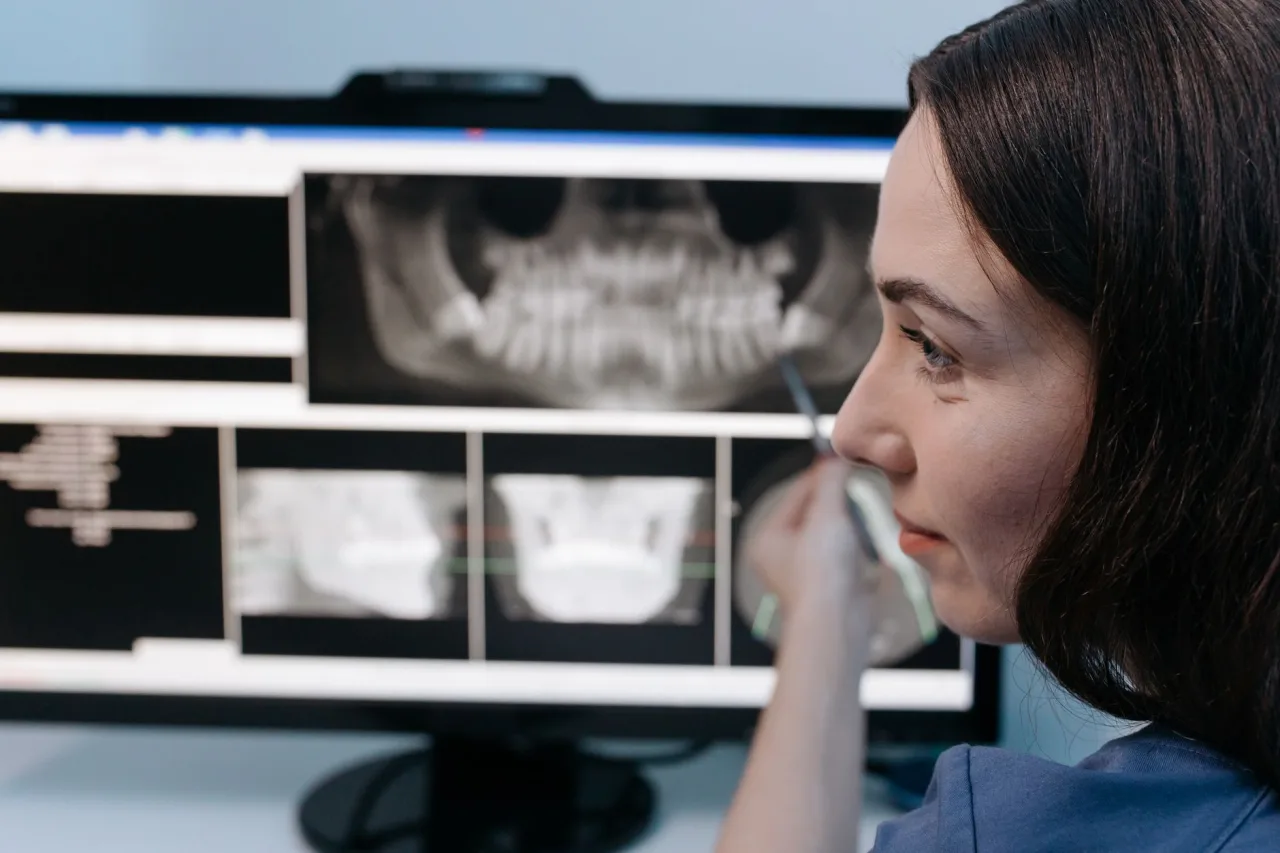 X-Ray Centre Near Me: Find and Compare