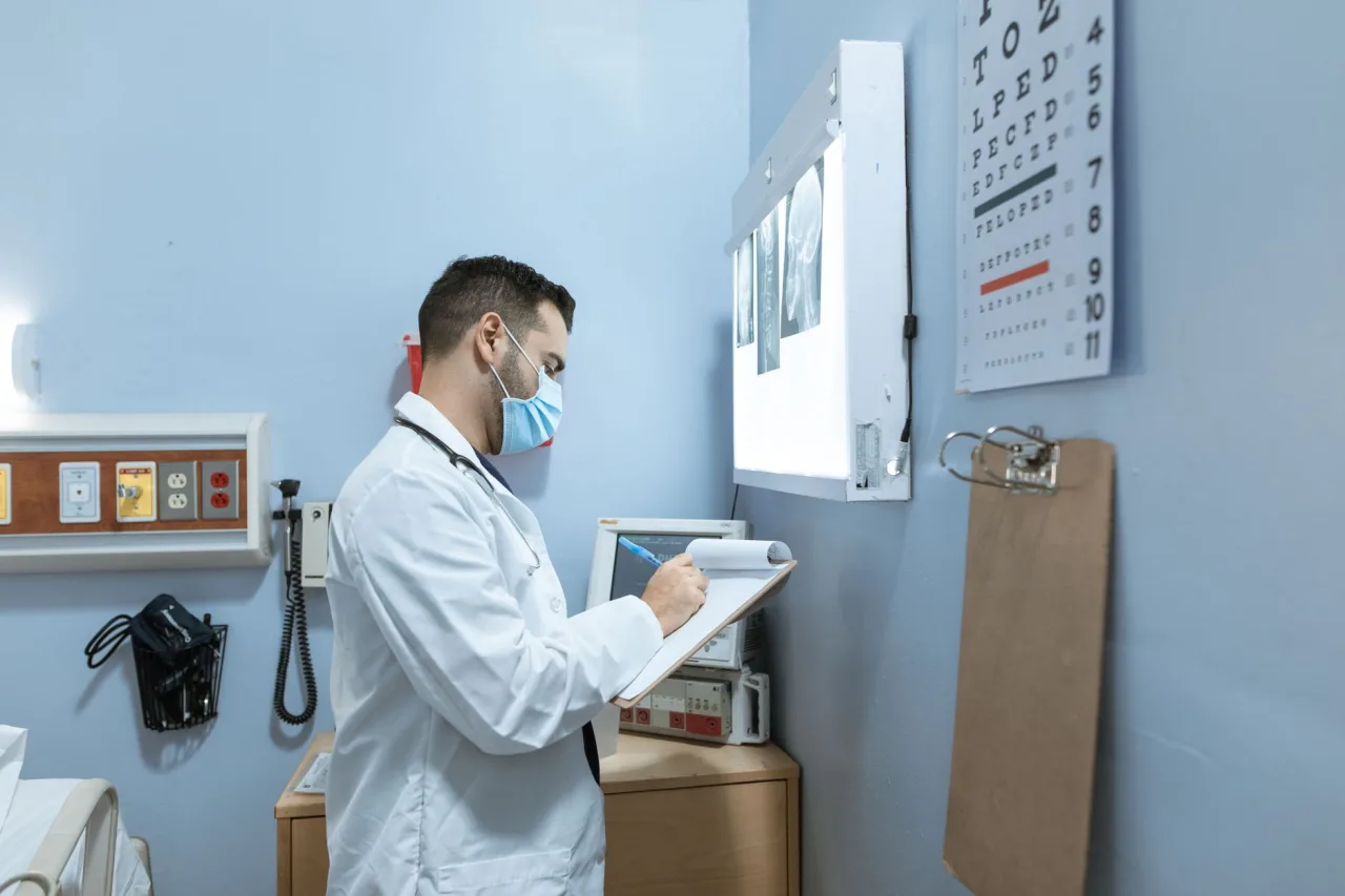 X-Ray Lab Near Me: How to Choose a Place